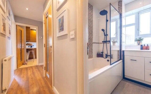 Modern 2 Bedroom Flat in Hoxton