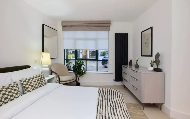 The Melbray Gem - 2bdr Apartment With Courtyard