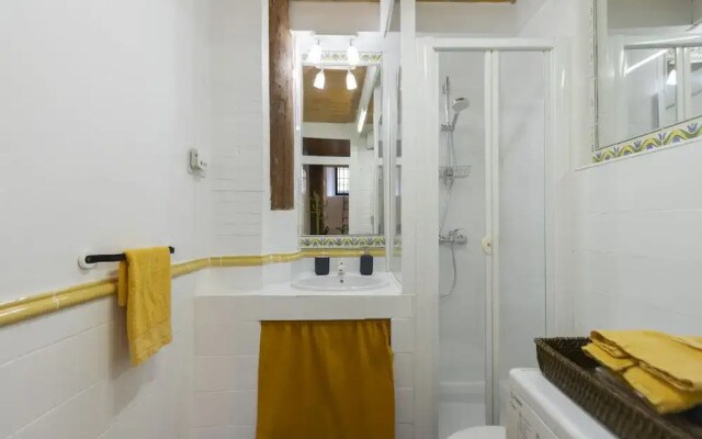 Dobo Homes Redondilla Apartment