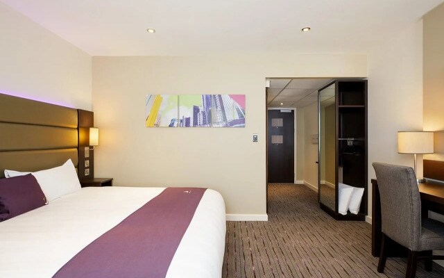 Premier Inn Newcastle Under Lyme