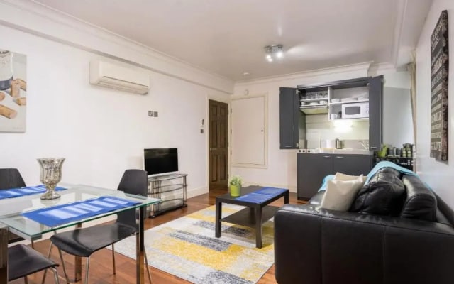 Apartment 5, 48 Bishopsgate by City Living London