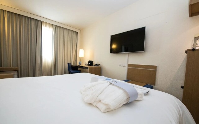 Novotel Roma Est