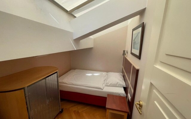 EA Hotel Juliš
