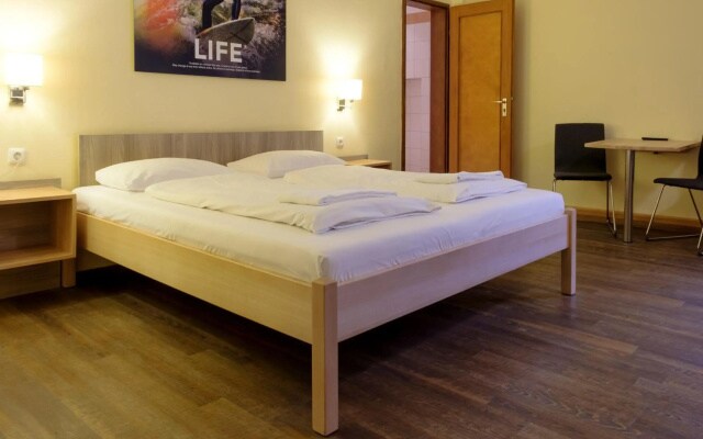 Euro Youth Hotel