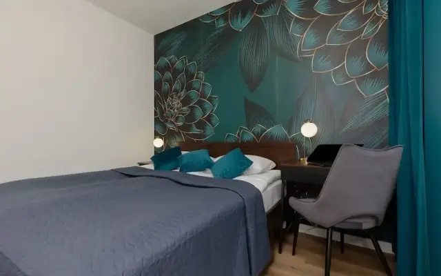 Beautiful Blue Apartment by Renters