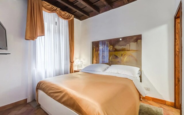 Luxury Navona