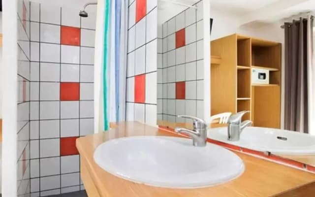 Auberge Internationale des Jeunes - Hostel
