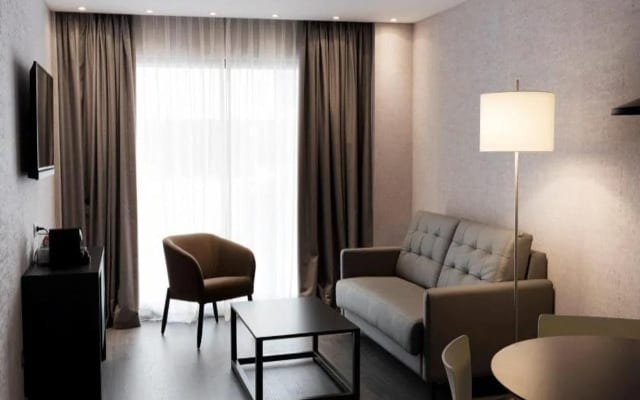 HG City Suites Barcelona