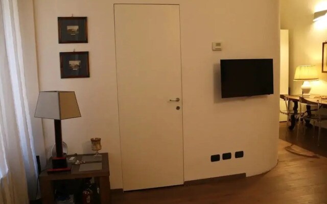 Apartament House 25