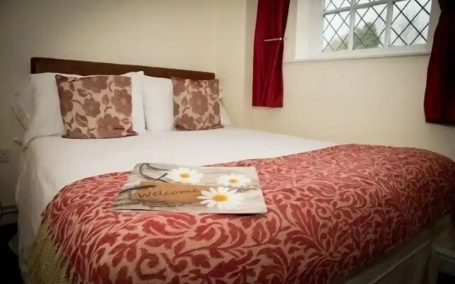The Lawns Hotel