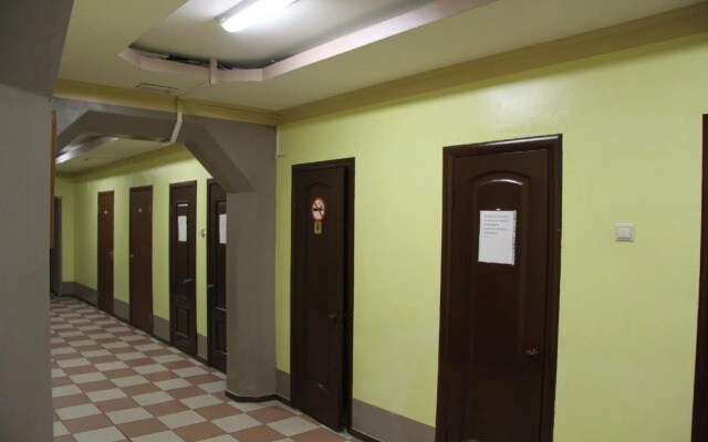 Hostel-Dvorik