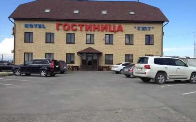 Uyut on Barrikadnaya