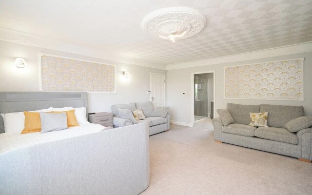 Rentmyspahome With Swimming Pool, Hottub and Sauna