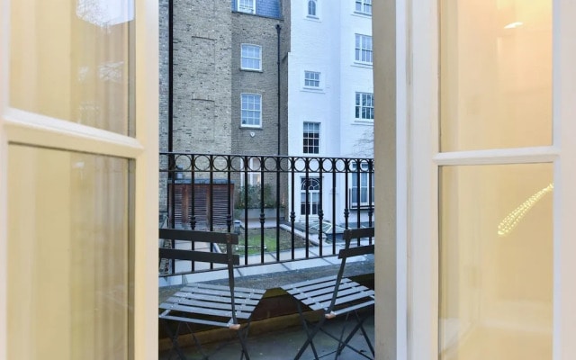 Knightsbridge Beauchamp Exclusive I 45bp