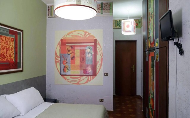 Roma Room