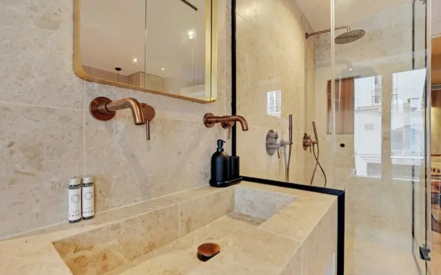Gorgeous 3br/8p Apartment - Caire / Montorgueil