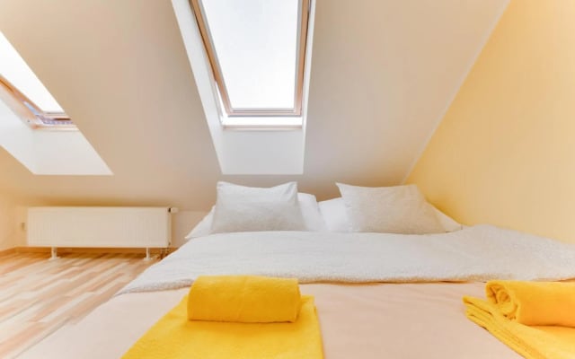 Jane's Charming Apartment