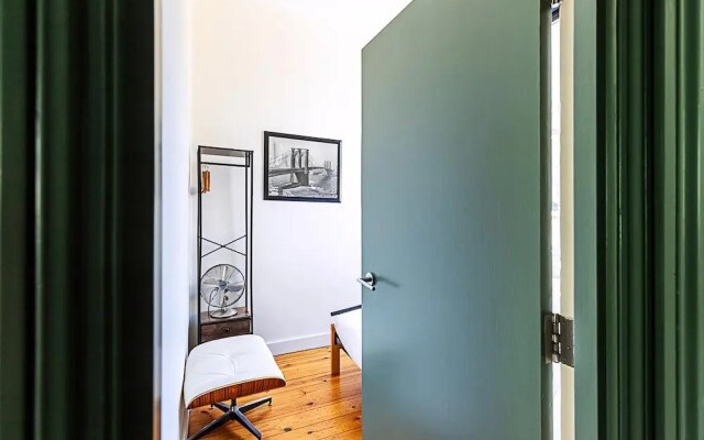 Stylish West Kensington Flat With Character