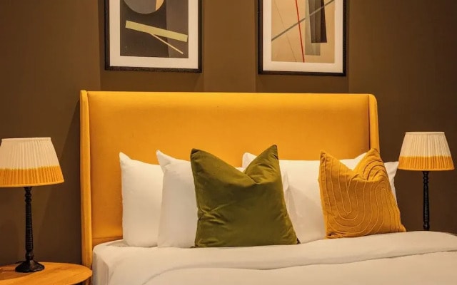 Your Apartment - Liverpool Street