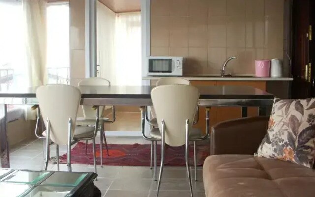 Sakura Apartment