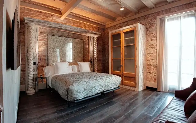 Arai Aparthotel