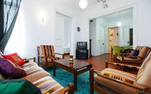 Tarus Apartments Kumbaracı