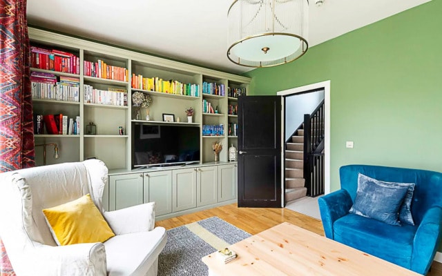 Paradise Row Townhouse
