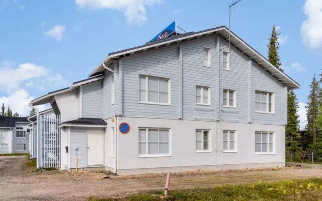 Yllästar 1 as 212