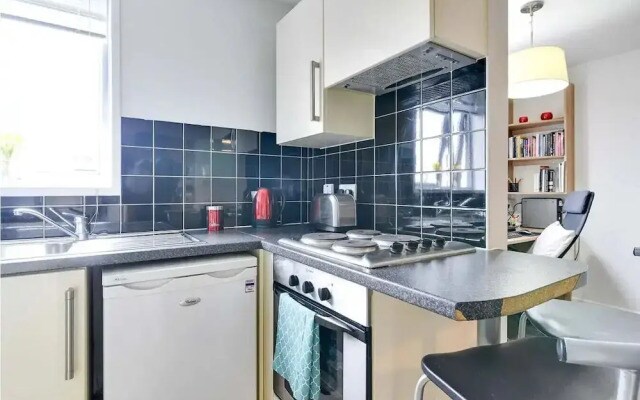 Student Only Luxury Apartment at Islington Near Emirates Stadium