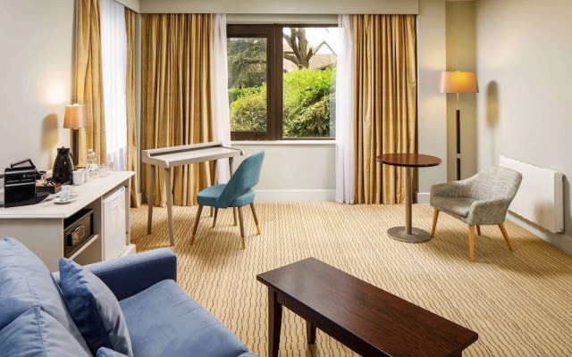 Ramada Hull
