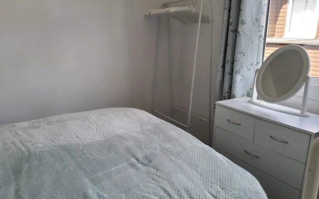 Lena's Place, Dogs Welcome Chalet Bridlington