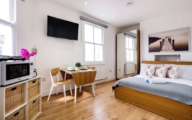 The Armadale Road Residence III