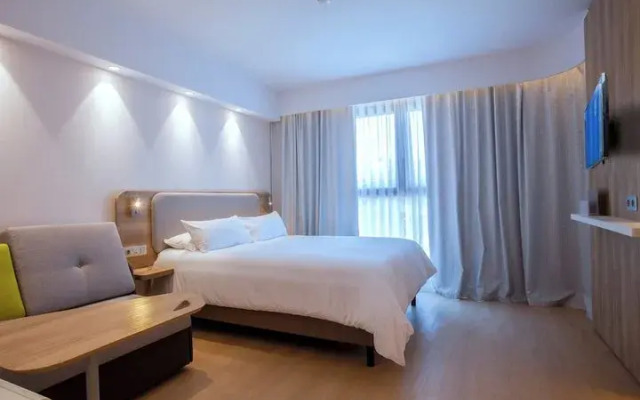 Holiday Inn Express & Suites Barcelona Sabadell by IHG