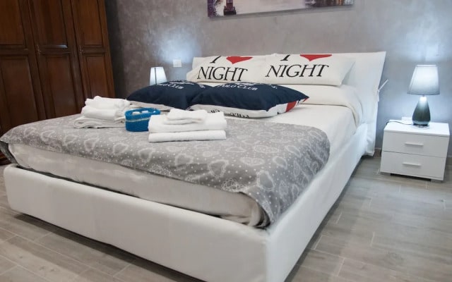 Otto House Roma