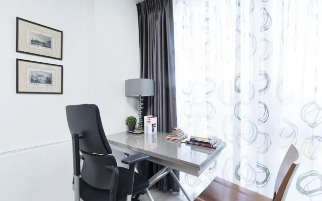 Modern 1Br Flat Near Canary Wharf