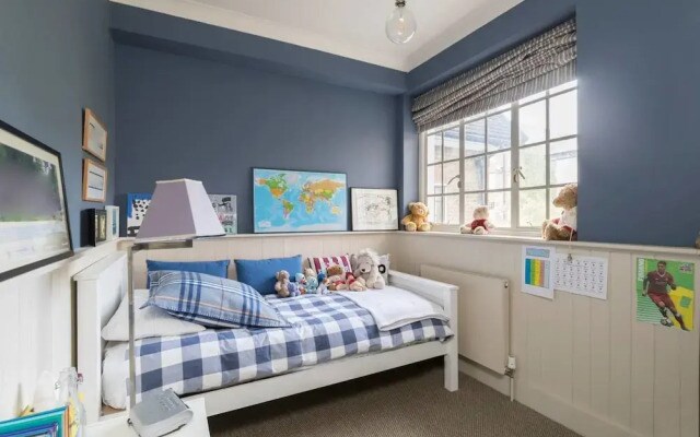 Exclusive 4 bed House With Garden in Notting Hill