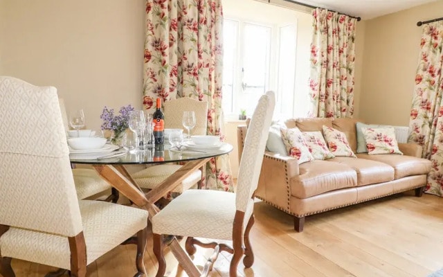 Bluebell Cottage