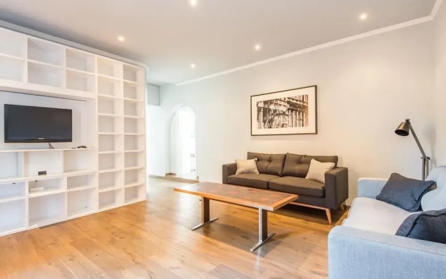 RSH Barberini Luxury Modern Terrace Apartment