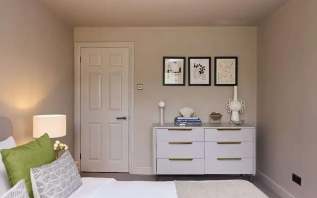 The Twickenham Wonder - Lovely 1bdr Flat With Parking