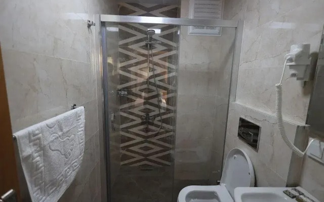 Tasliman Otel
