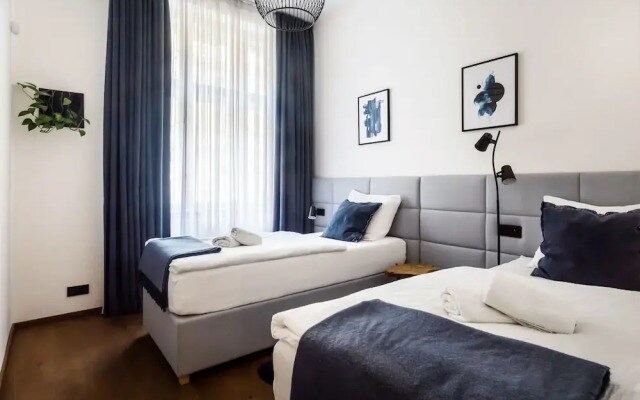 Luxury Prague Riverside Apartment