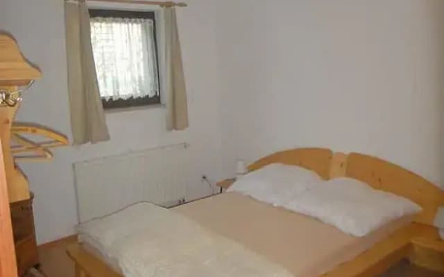 Schmidt Apartment