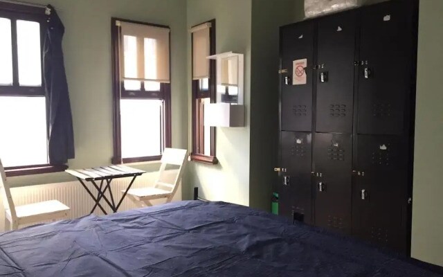 The Hub Hostel
