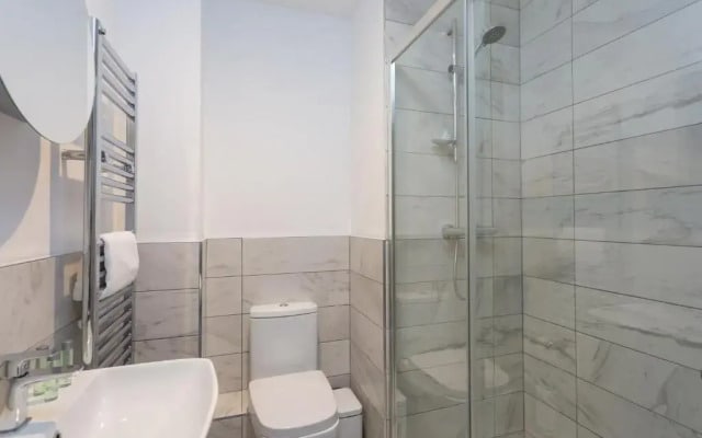 Aura Retreat with Free Parking