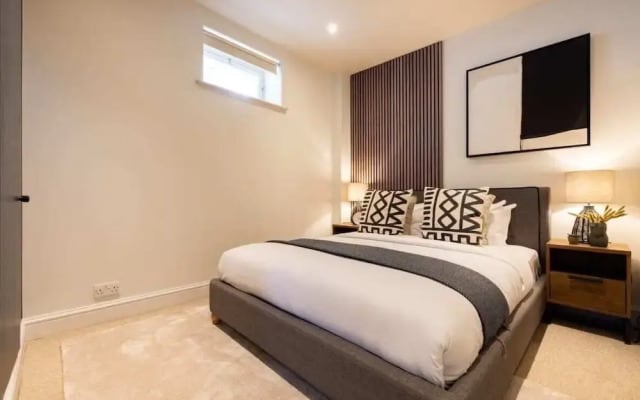 The Elephant & Castle Hideaway - Stunning 1bdr Flat With Patio
