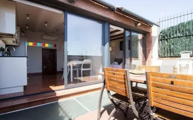 Hypestay Born