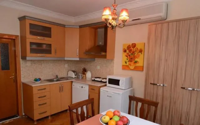 Fenerion Apart & Suites