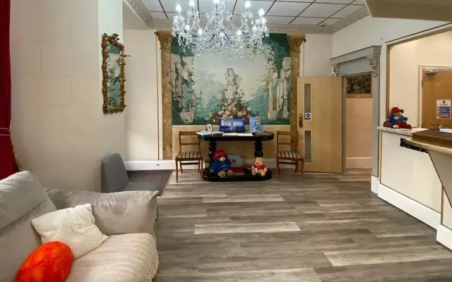 Lancaster Court Hotel