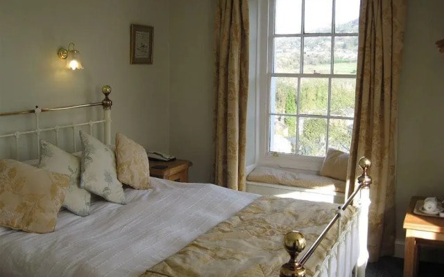 Temple Hotel Limited - Guest House
