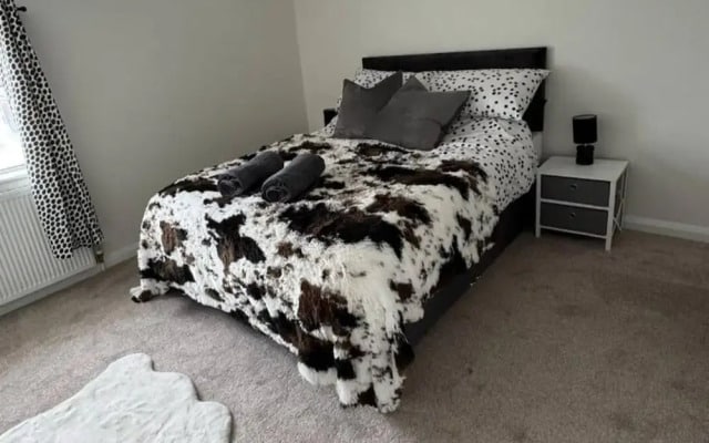 Charming Middlewich House - Sleeps 4